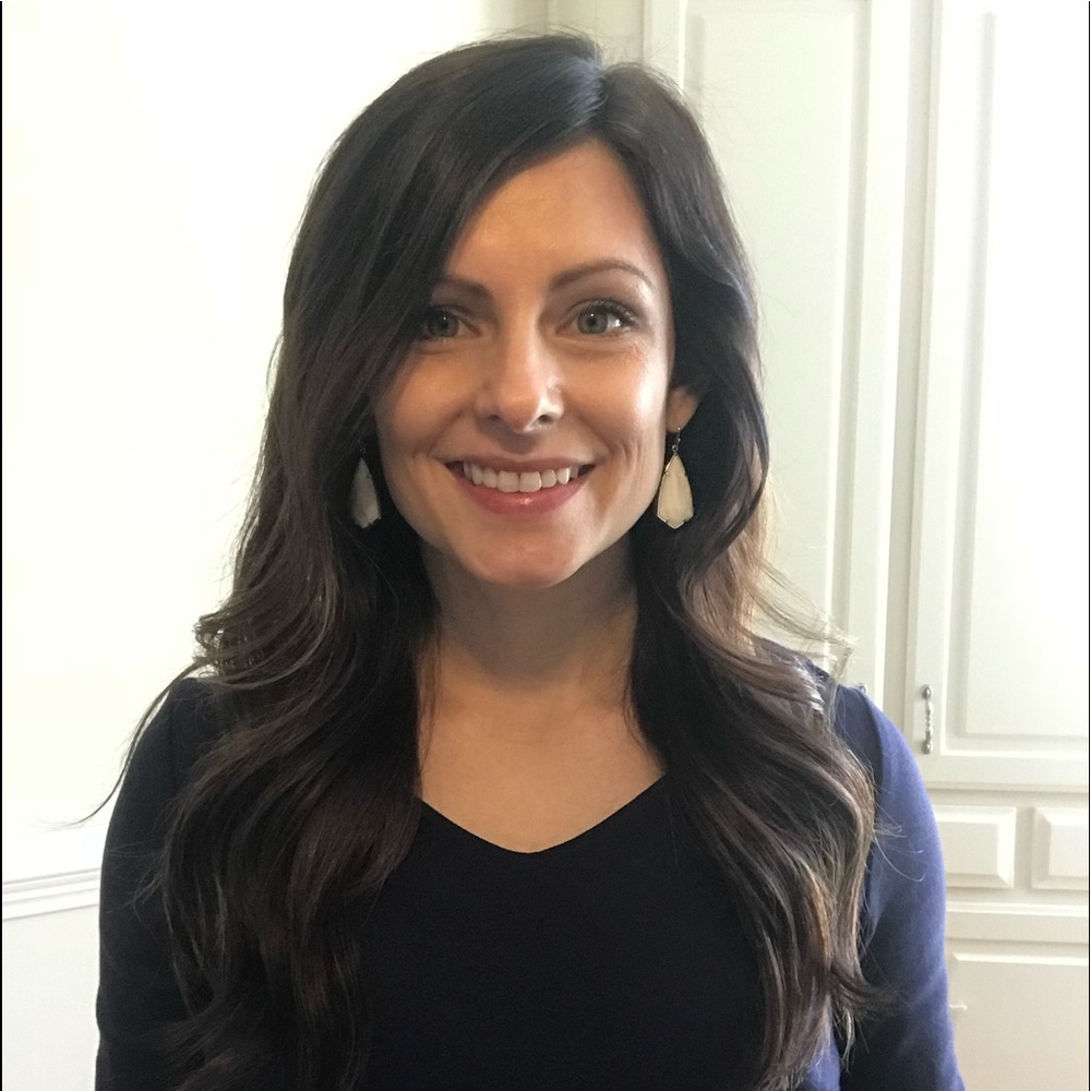 Meet your Posher, Jennifer